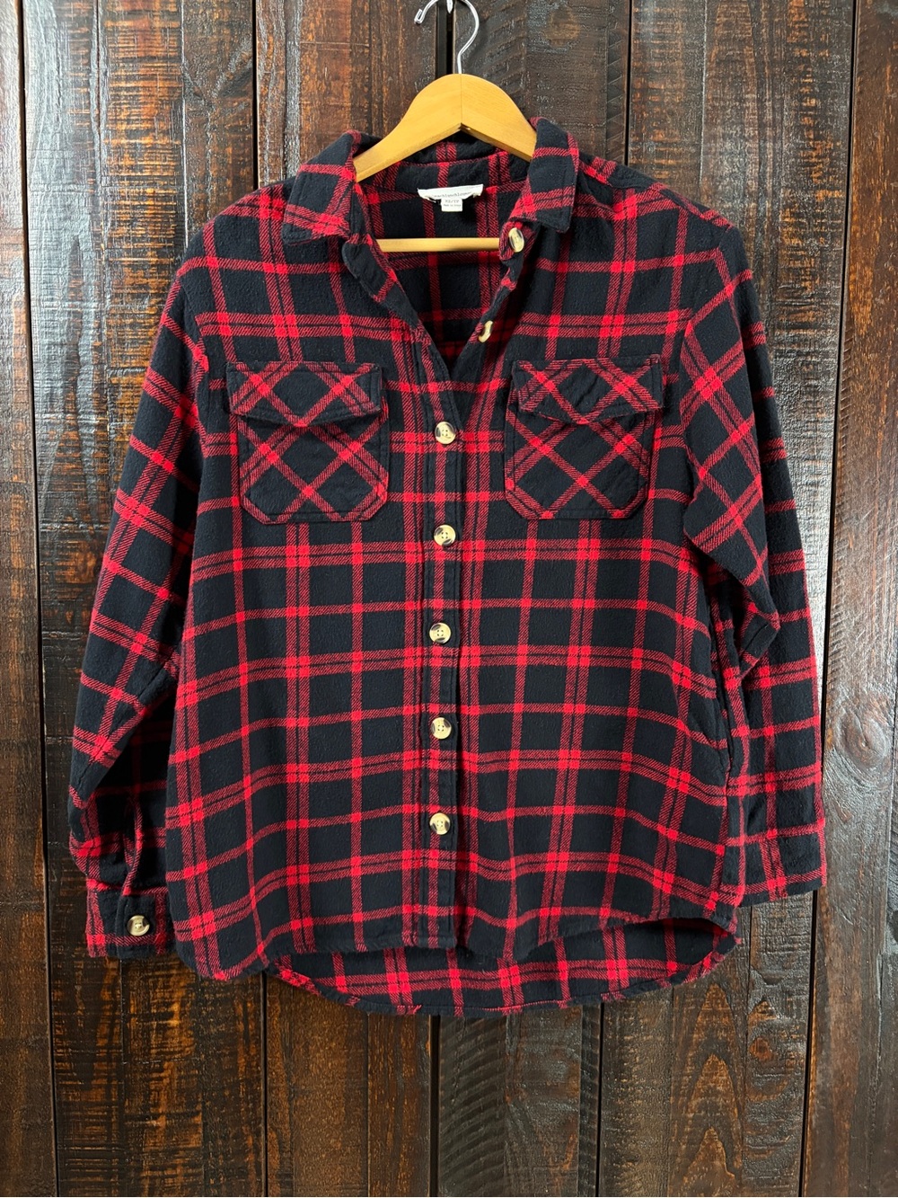 Women’s Oversized Plaid Flannel Shirt with Pockets beachlunchlounge XS